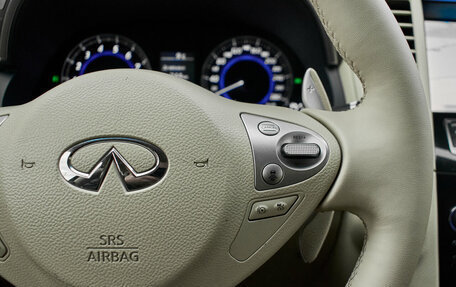 Infiniti FX II, 2013 год, 2 185 000 рублей, 13 фотография