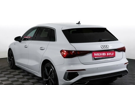 Audi A3, 2021 год, 2 885 000 рублей, 7 фотография