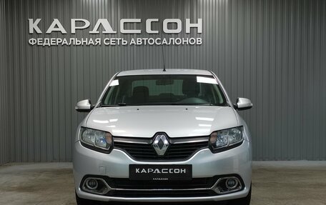 Renault Logan II, 2017 год, 840 000 рублей, 3 фотография