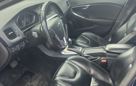 Volvo V40 Cross Country I, 2013 год, 1 400 000 рублей, 5 фотография