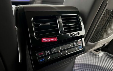 Volkswagen Touareg III, 2019 год, 5 600 000 рублей, 9 фотография