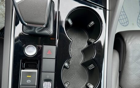 Volkswagen Touareg III, 2019 год, 5 600 000 рублей, 16 фотография