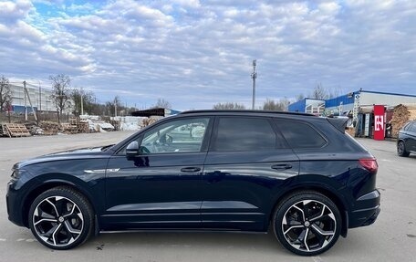 Volkswagen Touareg III, 2019 год, 5 600 000 рублей, 3 фотография