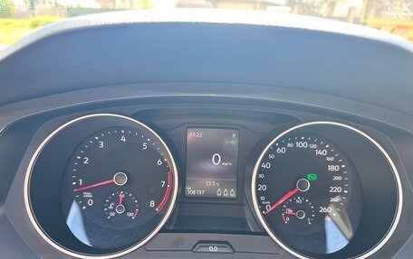 Volkswagen Tiguan II, 2019 год, 2 800 000 рублей, 13 фотография