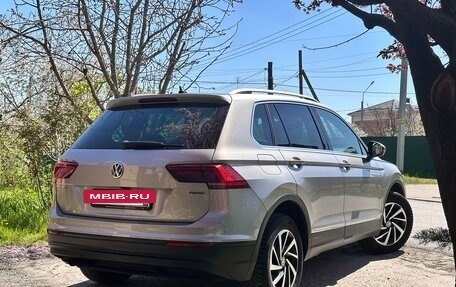 Volkswagen Tiguan II, 2019 год, 2 800 000 рублей, 5 фотография