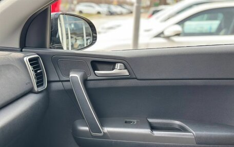 KIA Sportage IV рестайлинг, 2020 год, 2 290 000 рублей, 15 фотография