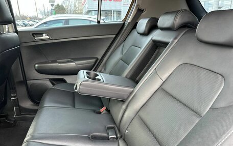 KIA Sportage IV рестайлинг, 2020 год, 2 290 000 рублей, 13 фотография