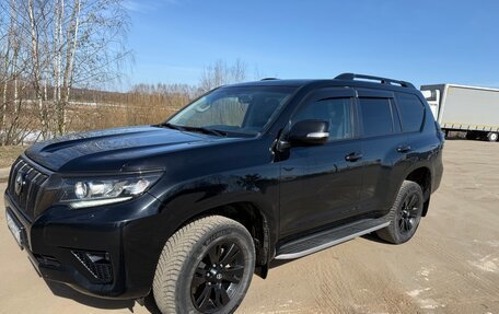 Toyota Land Cruiser Prado 150 рестайлинг 2, 2021 год, 6 000 000 рублей, 5 фотография