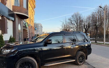 Toyota Land Cruiser Prado 150 рестайлинг 2, 2021 год, 6 000 000 рублей, 8 фотография