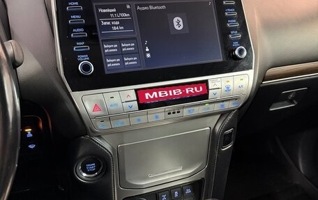 Toyota Land Cruiser Prado 150 рестайлинг 2, 2021 год, 6 000 000 рублей, 4 фотография