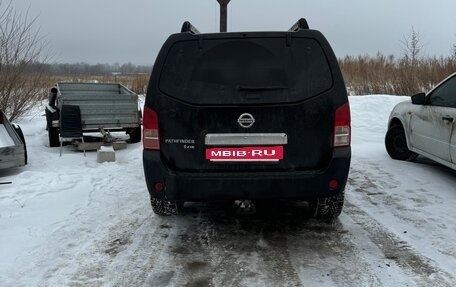 Nissan Pathfinder, 2010 год, 700 000 рублей, 8 фотография