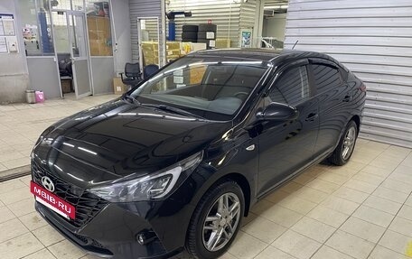 Hyundai Solaris II рестайлинг, 2022 год, 1 850 000 рублей, 3 фотография