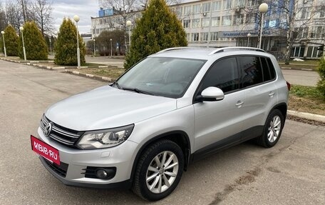 Volkswagen Tiguan I, 2016 год, 1 700 000 рублей, 2 фотография