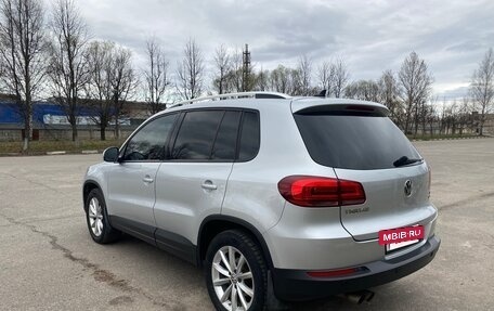 Volkswagen Tiguan I, 2016 год, 1 700 000 рублей, 4 фотография