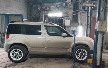 Skoda Yeti I рестайлинг, 2013 год, 950 000 рублей, 10 фотография