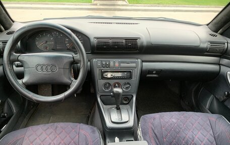 Audi A4, 1995 год, 200 000 рублей, 12 фотография