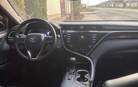 Toyota Camry, 2019 год, 3 100 000 рублей, 6 фотография