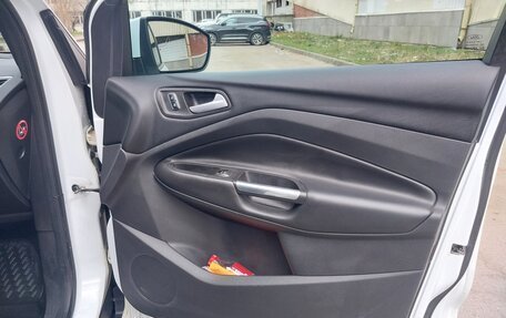 Ford Kuga III, 2015 год, 1 350 000 рублей, 16 фотография