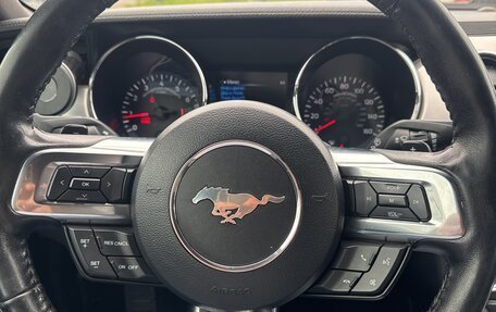 Ford Mustang VI рестайлинг, 2017 год, 2 600 000 рублей, 8 фотография