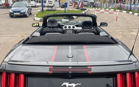 Ford Mustang VI рестайлинг, 2017 год, 2 600 000 рублей, 3 фотография