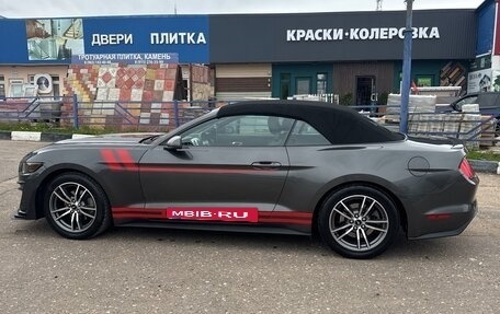 Ford Mustang VI рестайлинг, 2017 год, 2 600 000 рублей, 11 фотография