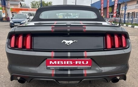 Ford Mustang VI рестайлинг, 2017 год, 2 600 000 рублей, 14 фотография