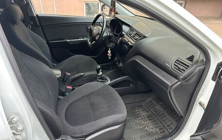 KIA Rio III рестайлинг, 2014 год, 790 000 рублей, 15 фотография