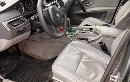 BMW 5 серия, 2005 год, 1 400 000 рублей, 9 фотография