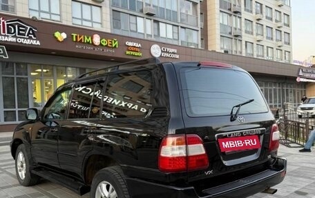 Toyota Land Cruiser 100 рестайлинг 2, 2006 год, 1 600 000 рублей, 4 фотография