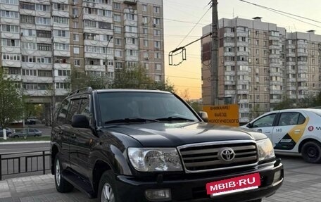 Toyota Land Cruiser 100 рестайлинг 2, 2006 год, 1 600 000 рублей, 3 фотография