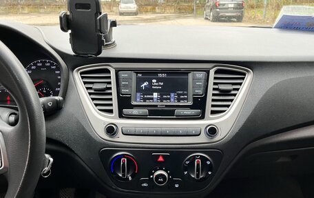 Hyundai Solaris II рестайлинг, 2021 год, 1 200 000 рублей, 10 фотография