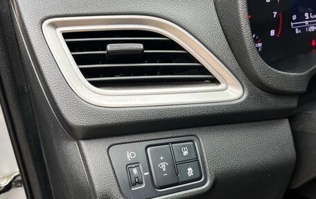 Hyundai Solaris II рестайлинг, 2021 год, 1 200 000 рублей, 16 фотография