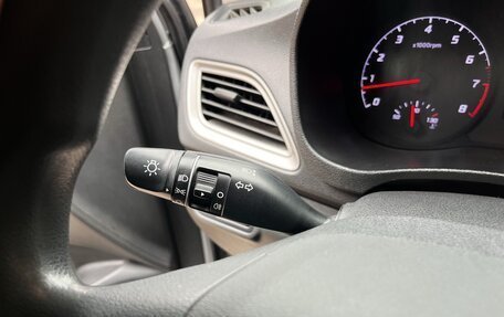 Hyundai Solaris II рестайлинг, 2021 год, 1 200 000 рублей, 17 фотография