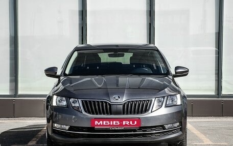 Skoda Octavia, 2019 год, 1 750 000 рублей, 3 фотография