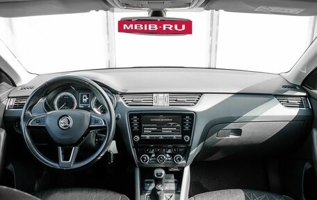 Skoda Octavia, 2019 год, 1 750 000 рублей, 14 фотография