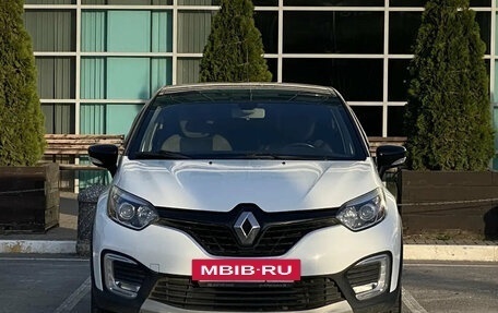 Renault Kaptur I рестайлинг, 2018 год, 1 535 000 рублей, 2 фотография