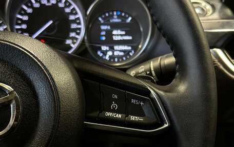 Mazda 6, 2017 год, 1 990 000 рублей, 17 фотография