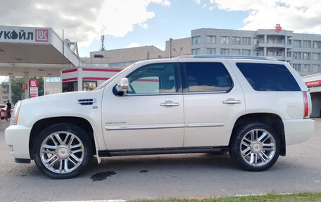 Cadillac Escalade III, 2011 год, 2 700 000 рублей, 7 фотография