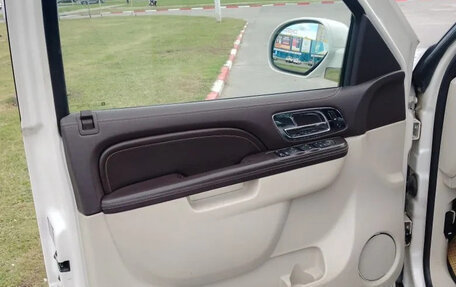 Cadillac Escalade III, 2011 год, 2 700 000 рублей, 35 фотография