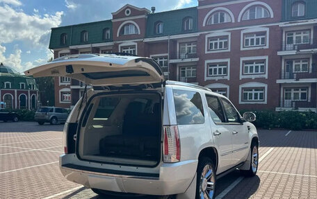 Cadillac Escalade III, 2011 год, 2 700 000 рублей, 39 фотография