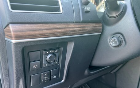 Toyota Land Cruiser Prado 150 рестайлинг 2, 2021 год, 8 590 000 рублей, 18 фотография