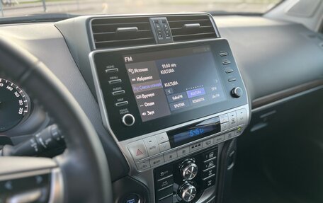 Toyota Land Cruiser Prado 150 рестайлинг 2, 2021 год, 8 590 000 рублей, 20 фотография