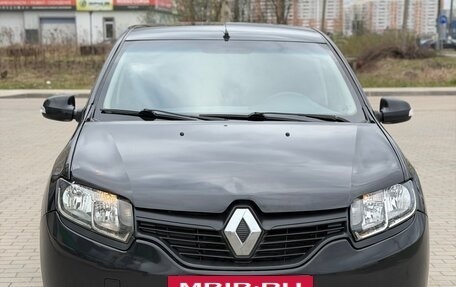 Renault Sandero II рестайлинг, 2014 год, 375 000 рублей, 3 фотография