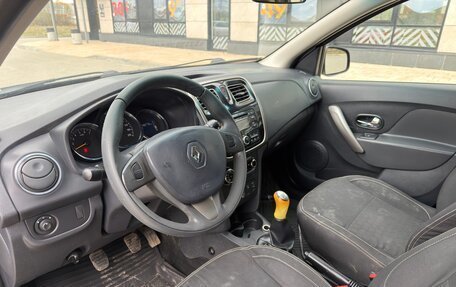 Renault Sandero II рестайлинг, 2014 год, 375 000 рублей, 24 фотография