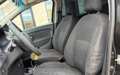 Renault Sandero II рестайлинг, 2014 год, 375 000 рублей, 26 фотография