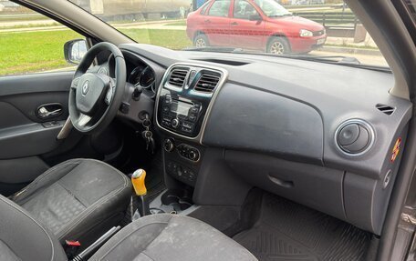 Renault Sandero II рестайлинг, 2014 год, 375 000 рублей, 29 фотография