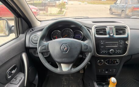 Renault Sandero II рестайлинг, 2014 год, 375 000 рублей, 34 фотография