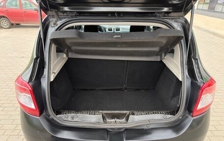 Renault Sandero II рестайлинг, 2014 год, 375 000 рублей, 22 фотография