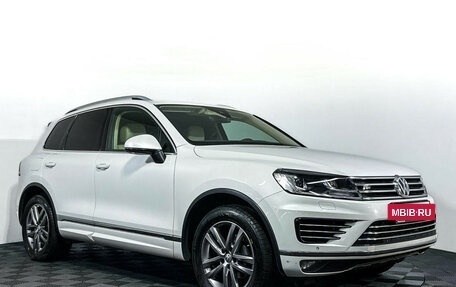 Volkswagen Touareg III, 2016 год, 3 447 000 рублей, 3 фотография