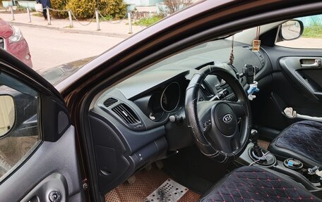 KIA Cerato III, 2010 год, 680 000 рублей, 6 фотография